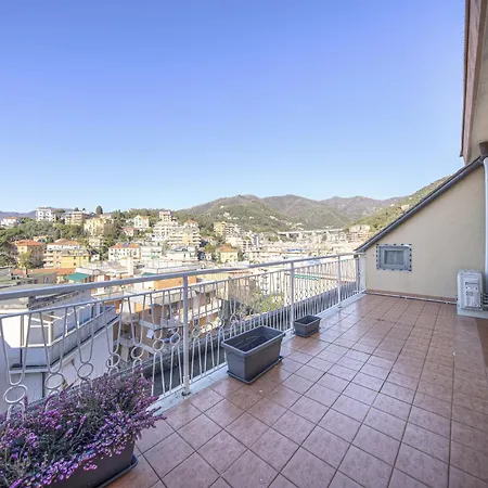 Lägenhet Casa Pioppi Comfort E Bella Vista Rapallo